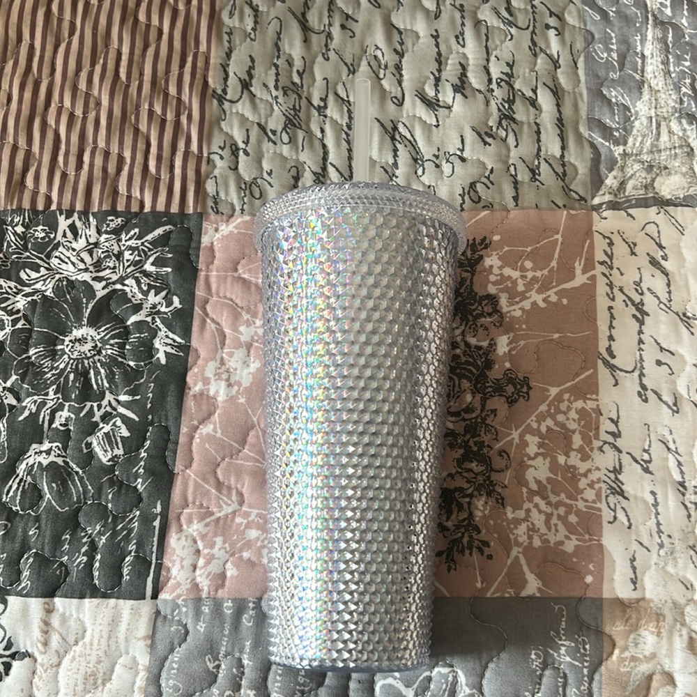 Sparkling Studded Tumbler with Straw - Picture 6 of 6